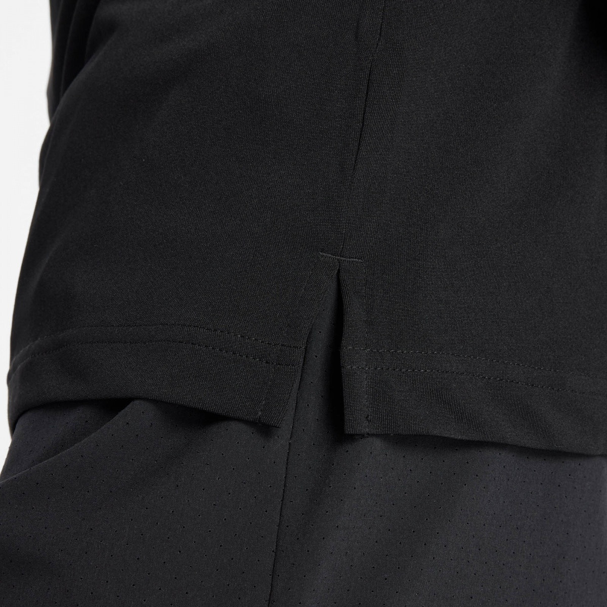 Футболка Sport Essentials Utility MT61O0U4BK New Balance L Чорний MT61O0U4BK