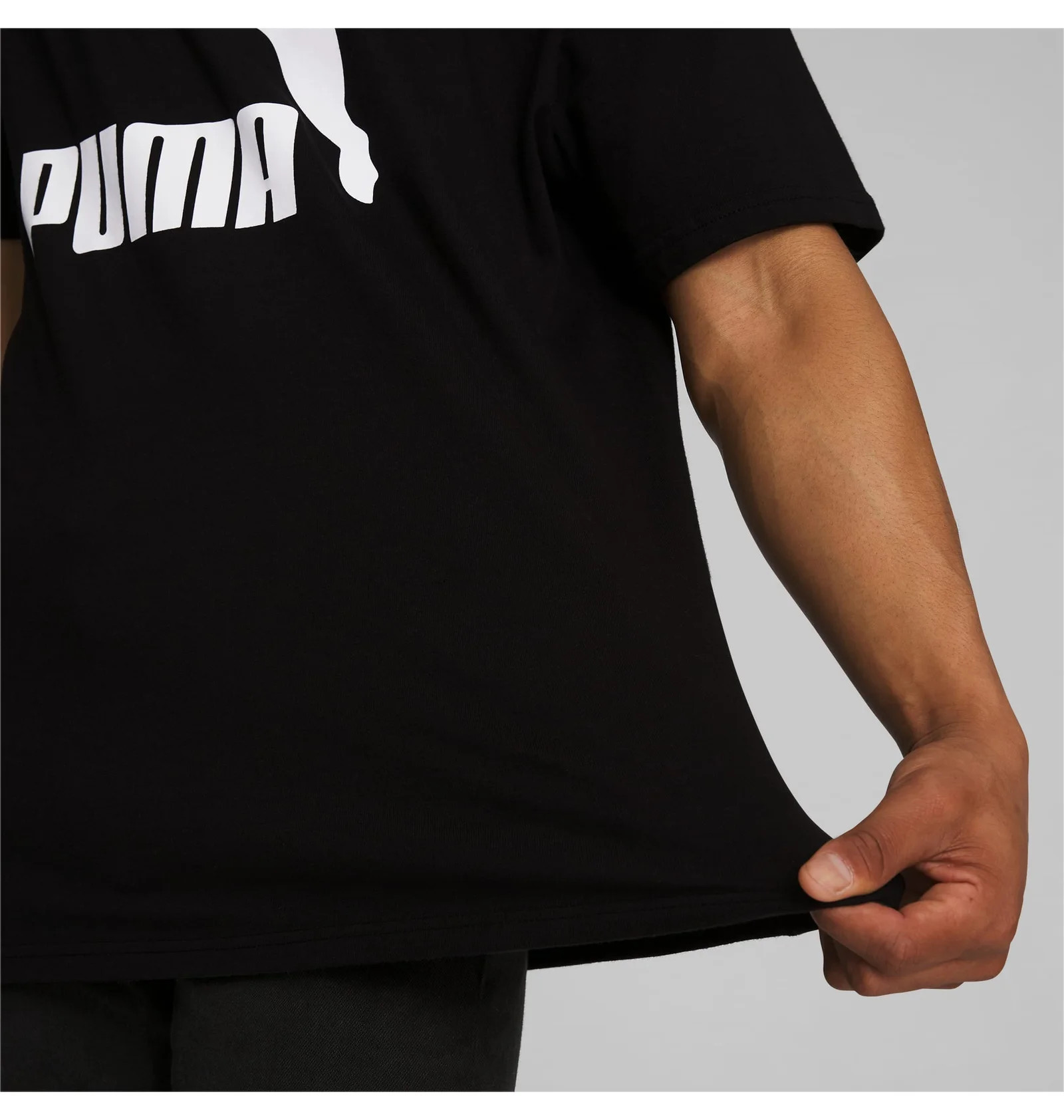 Футболка Puma Classics Logo Tee Black 533253-01