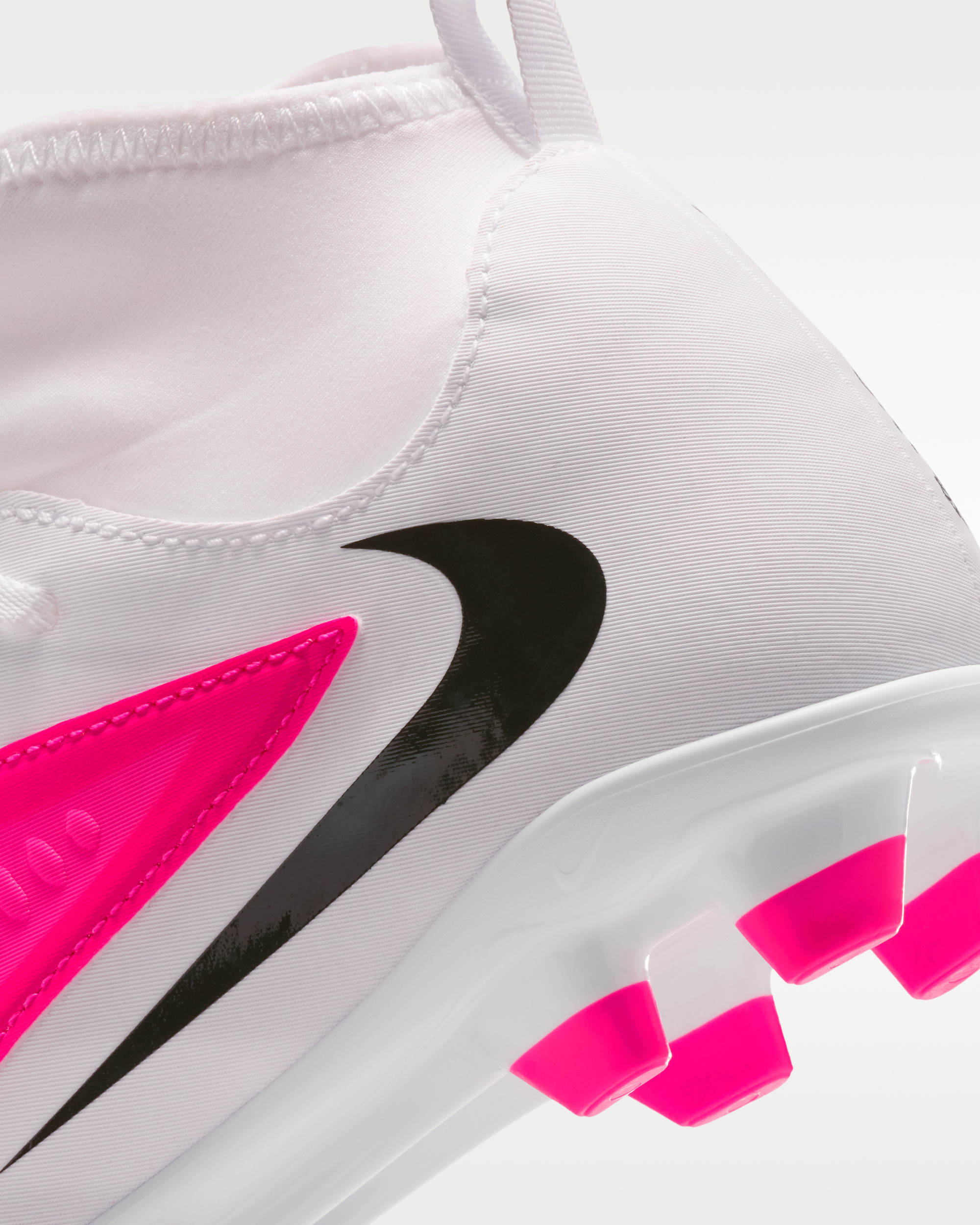 Бутси Nike JR PHANTOM 6 HIGH CLUB FGMG T IH1791-901