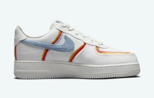 Кросівки W Nike AIR Force 1 07 DJ4655-133