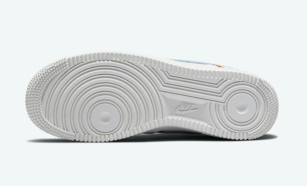 Кросівки W Nike AIR Force 1 07 DJ4655-133