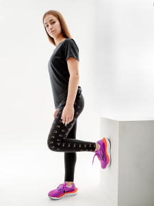 Футболка Nike W NK ONE LUXE DF SS STD TOP DD0618-010