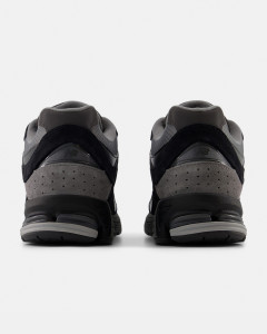 Кросівки New Balance 2002 U2002RTG