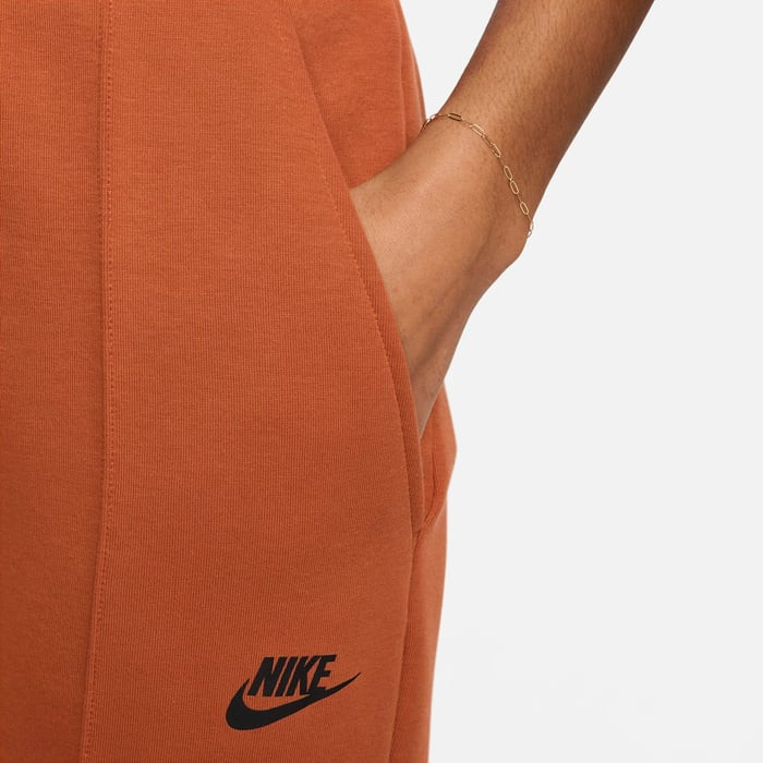 Штани Nike Sportswear Tech Fleece Women's Mid-Rise Joggers FB8330-825