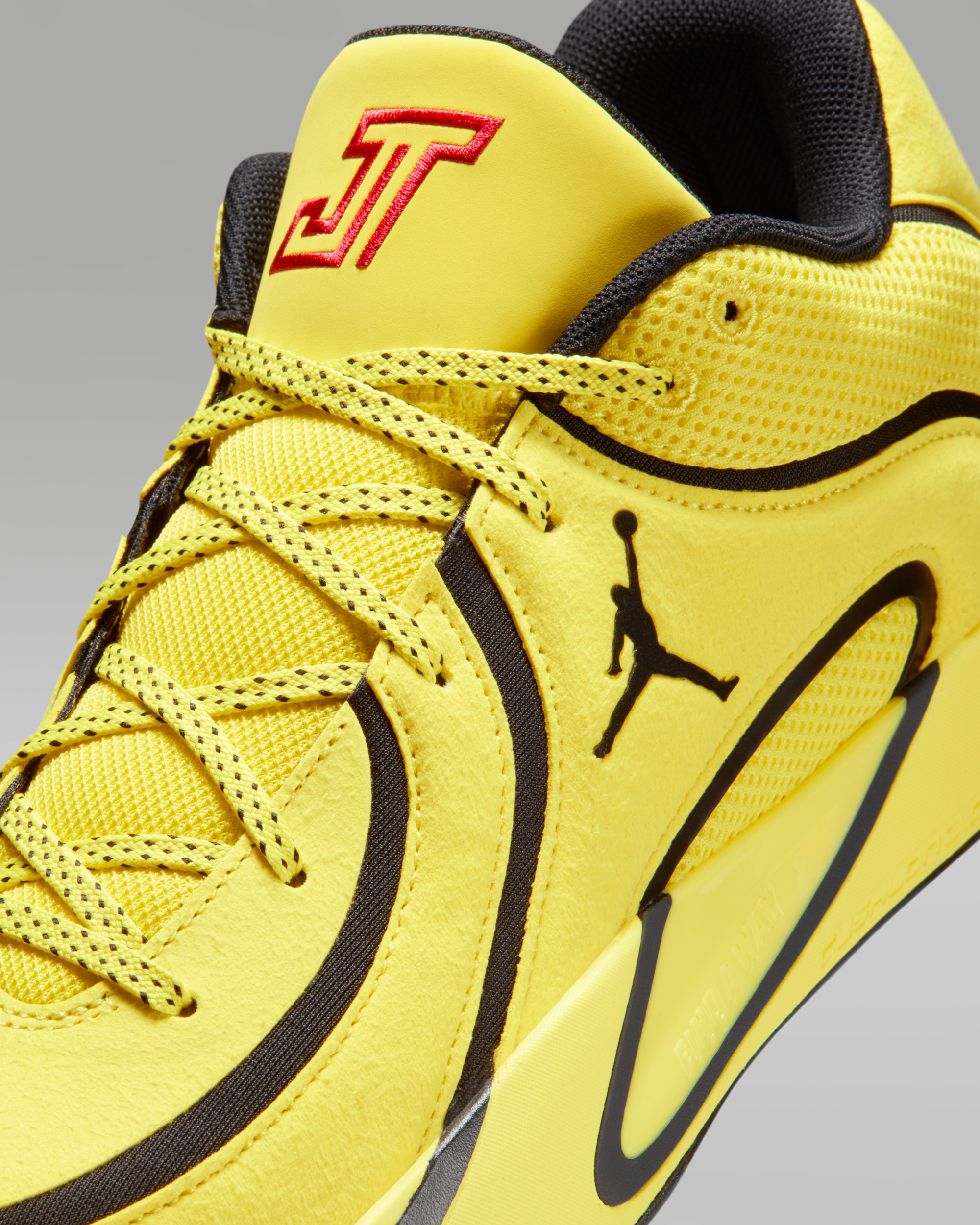 Кросівки Jordan TATUM 4 HQ4614-700