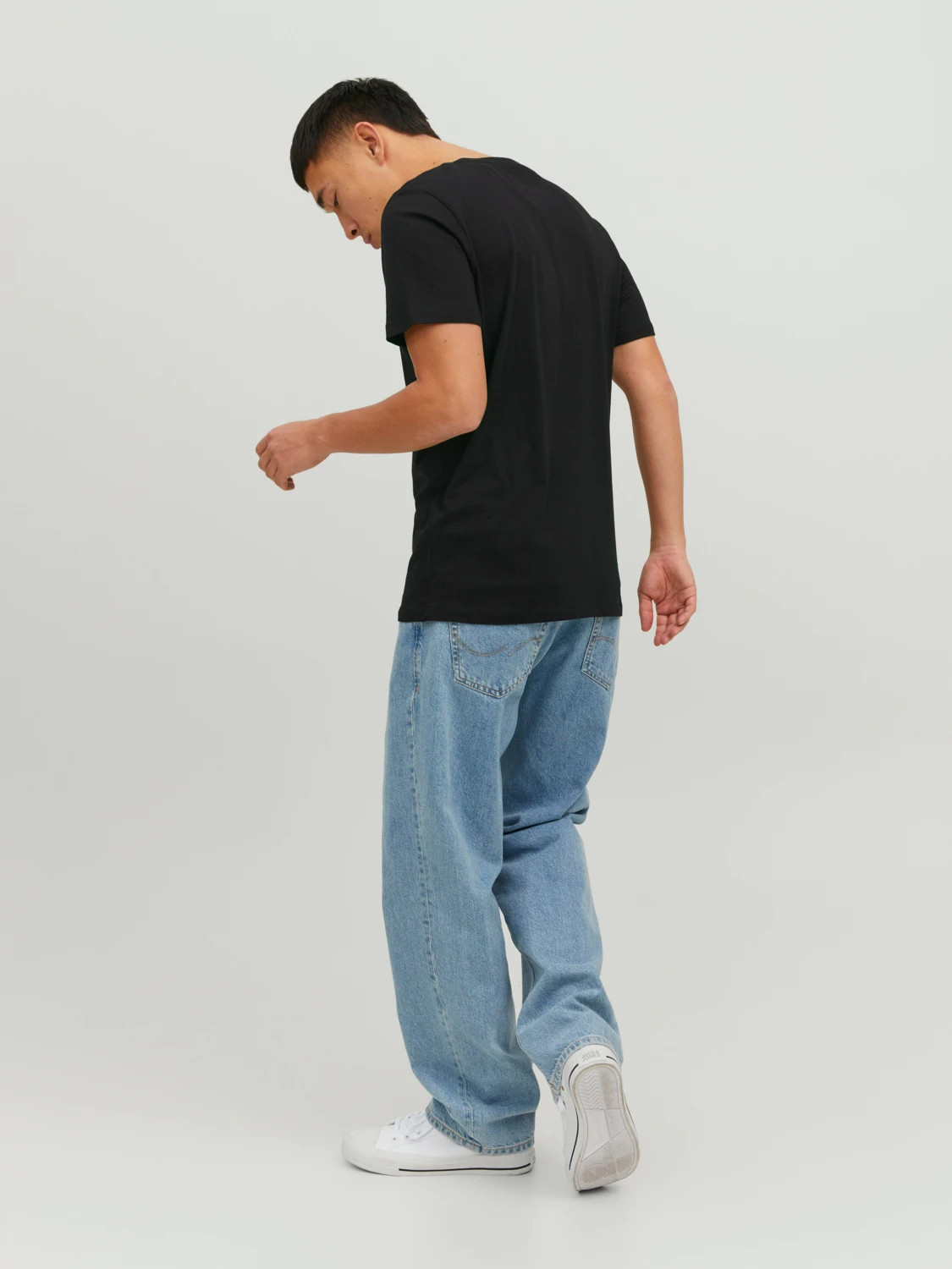 Футболка JJECORP LOGO TEE SS O-NECK NOOS 12151955-Black-Detail:Play 4 Jack&Jones L Чорний 12151955-BLACK-DETAIL:PLA