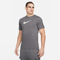 Футболка M NSW REPEAT SS TEE DM4685-068 Nike L Темно-сірий DM4685-068