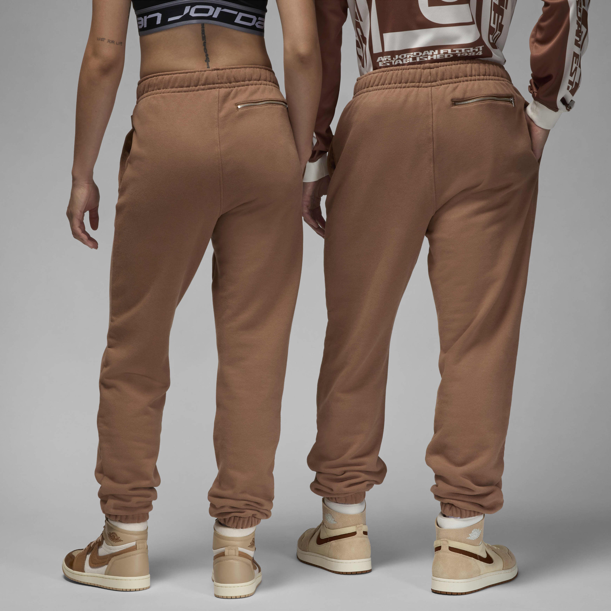 Штани чоловічі Air Jordan Wordmark Trousers Brown FZ3954-223
