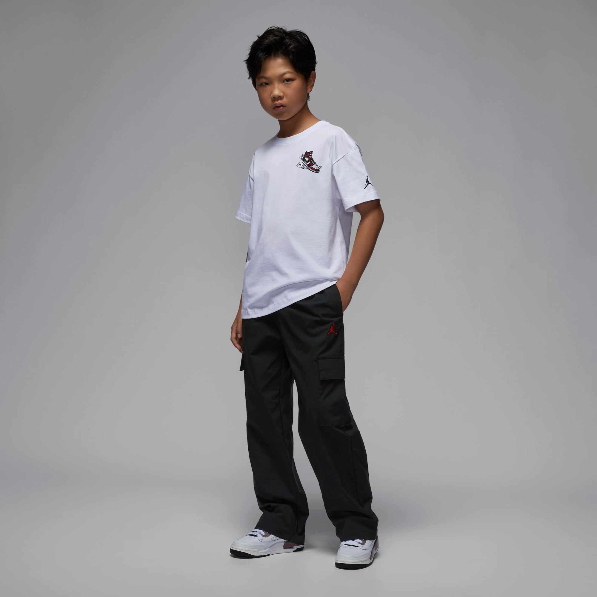 Штани NIKE deep dish woven pant 95F190-023