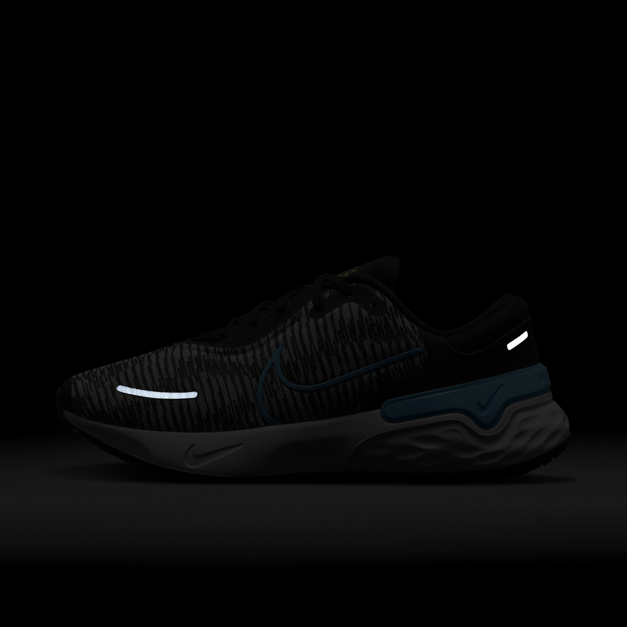 Кросівки жіночі Nike W Renew Run 4 DR2682-005