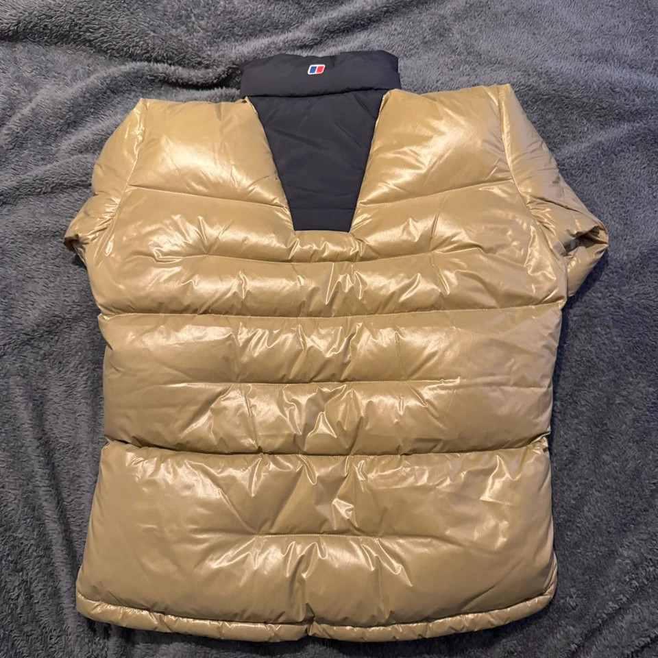 Куртка BERGHAUS Jacket Golden 4A001605JL8
