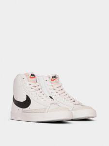 Кросівки NIKE BLAZER MID 77 Vintage BQ6806 121