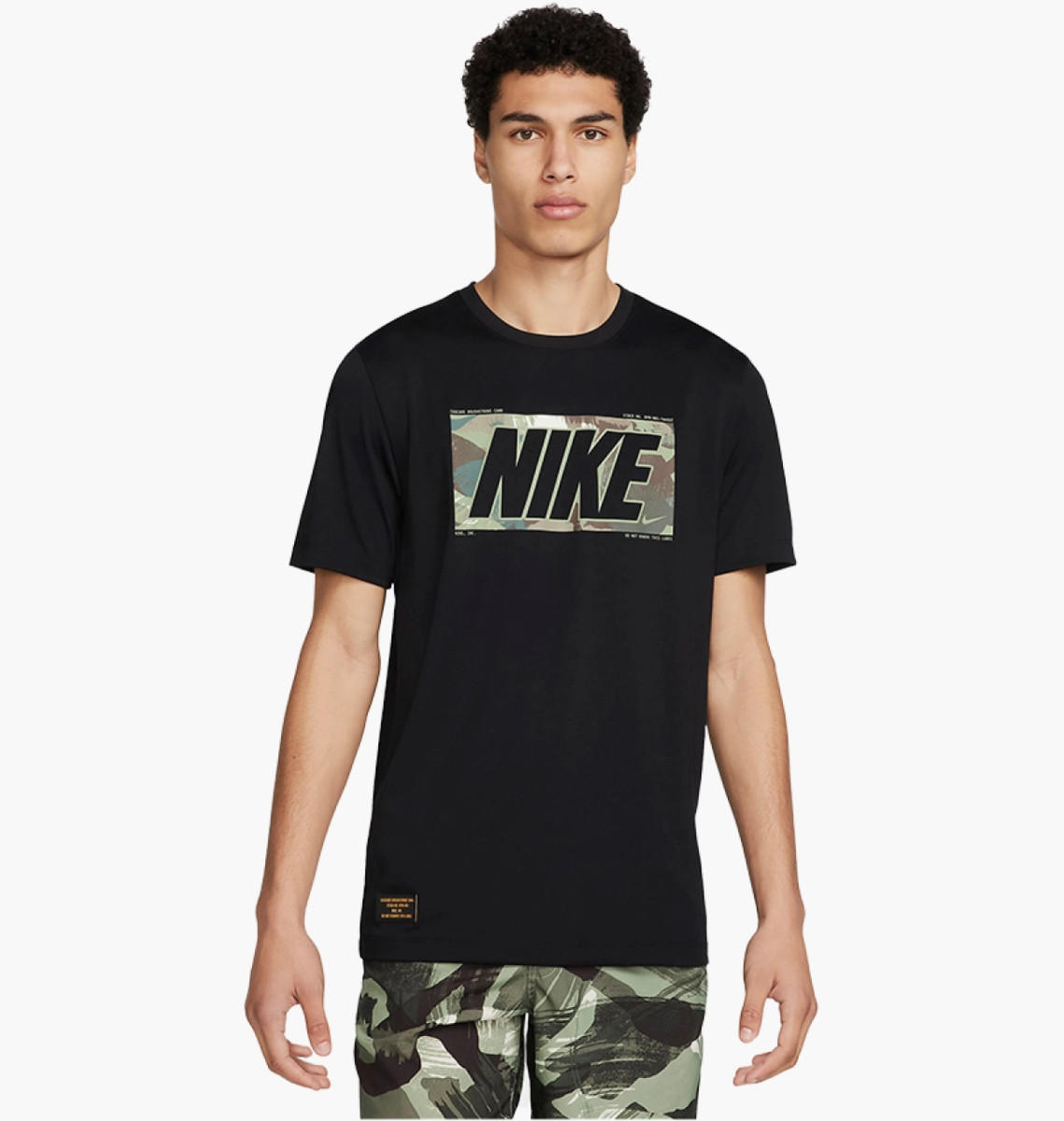 Футболка чоловіча Nike T-Shirt Sportswear (FQ3885-010) FQ3885-010