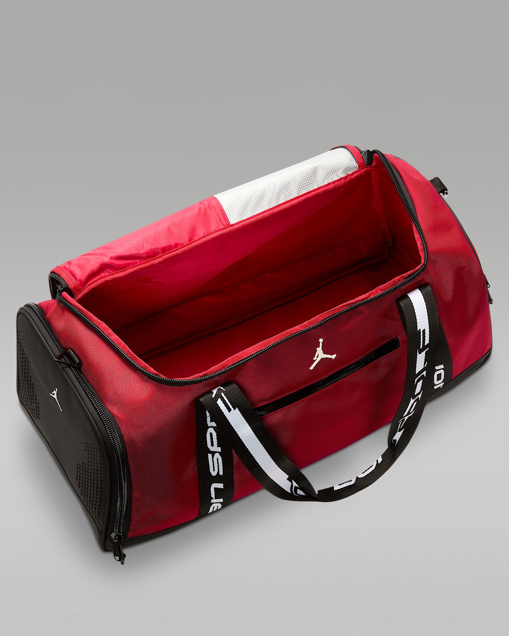 Сумка Nike Air Jordan Jam Sport Duffle Bag MA0913-R78