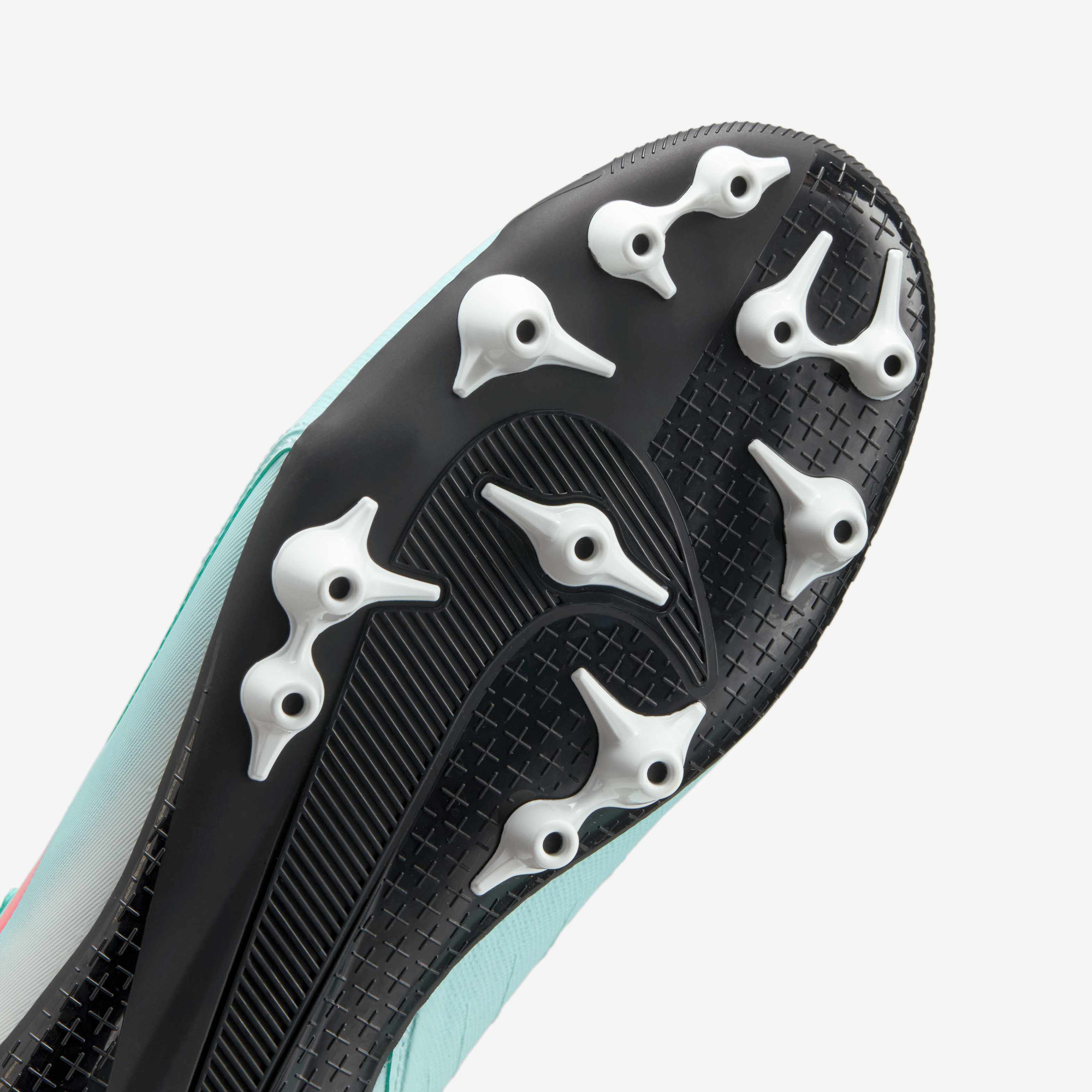 Бутси Nike PHANTOM GX II ACADEMY AG FJ2552-300