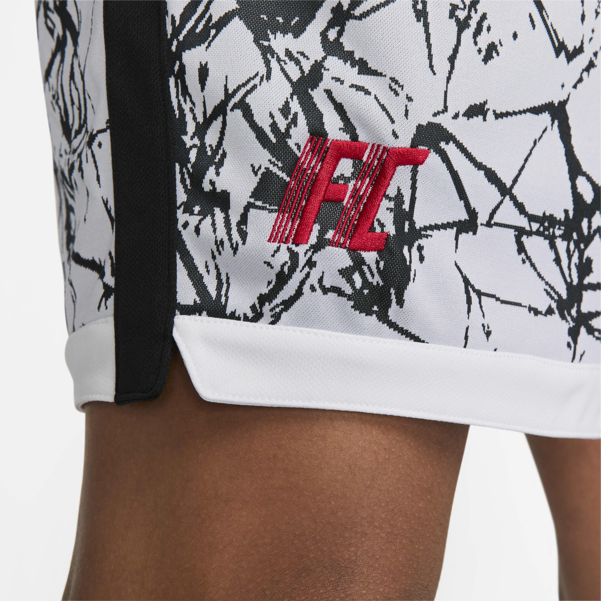 Шорти чоловічі Nike Dri-Fit F.C. 5-Inch Soccer Shorts White DV9761-100