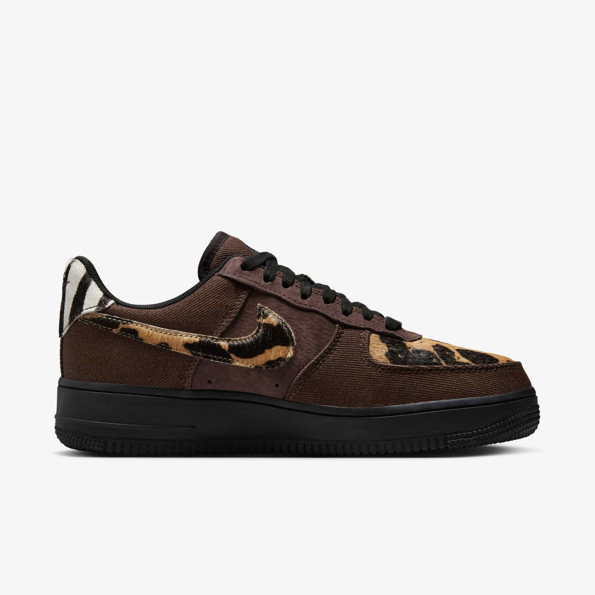 Кросівки Nike W AIR FORCE 1 07 HV6356-200