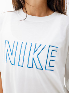 Футболка Nike W NSW TEE BF SW FJ4931-121