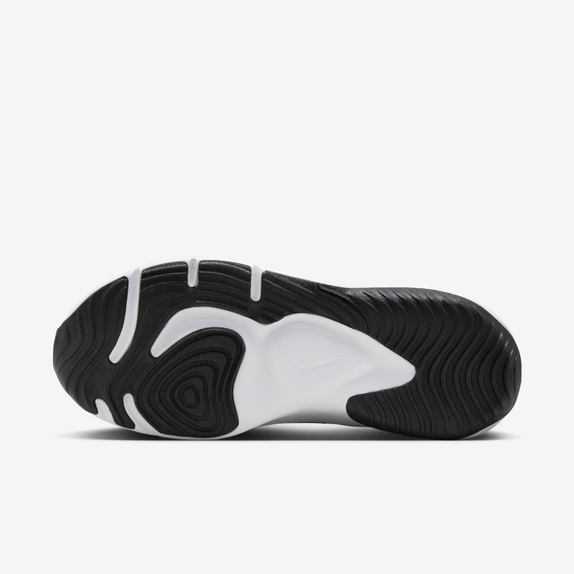 Кросівки Nike Legend Essential 3 DM1119-200