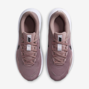 Кросівки Nike Legend Essential 3 DM1119-200