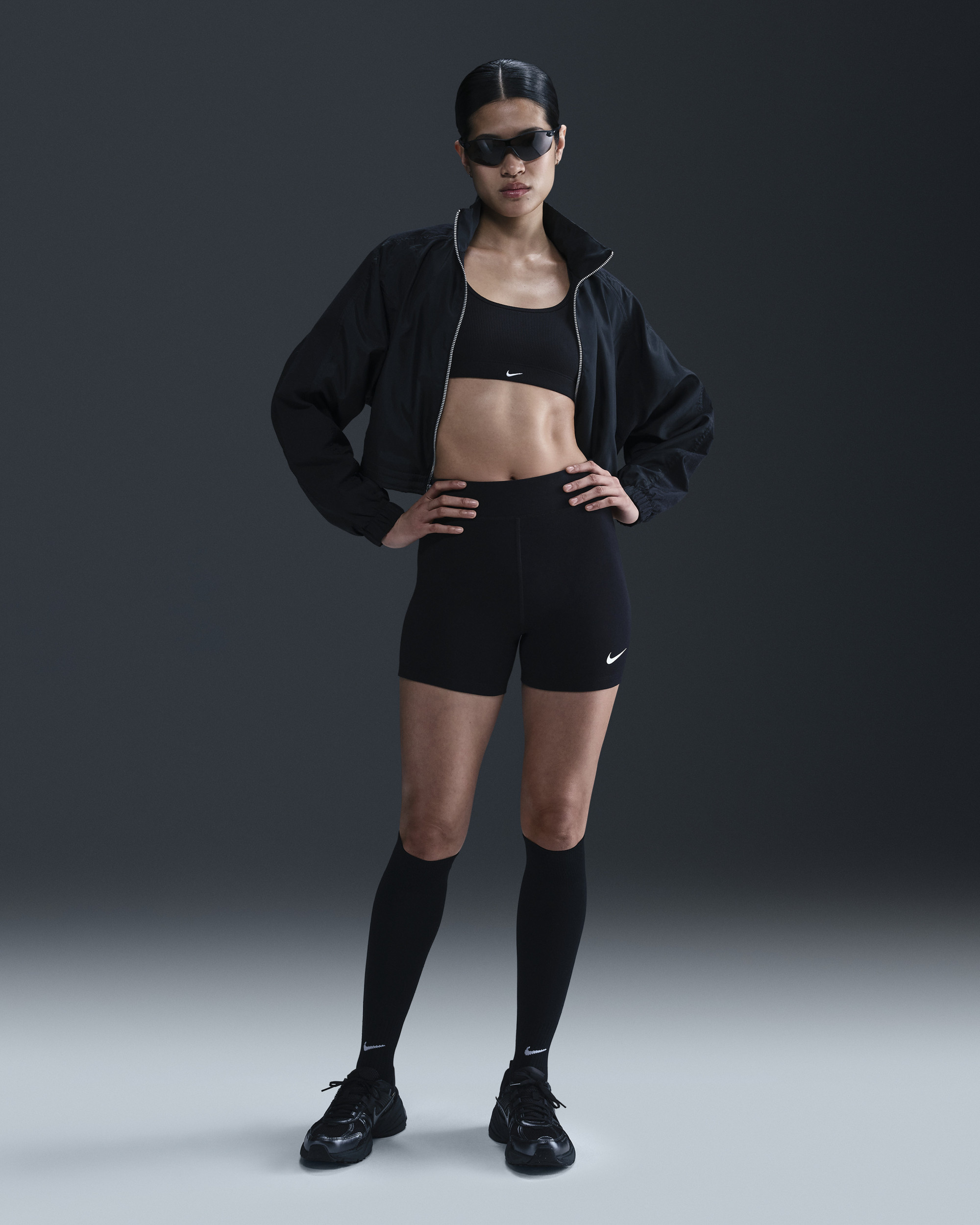 Шорти Nike W NSW CLSC HR 5IN SHORT LBR HJ1019-010