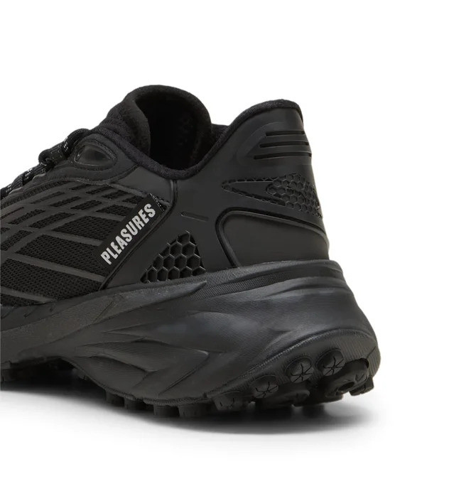 Кросівки Puma Spirex PLEASURES 396037-01