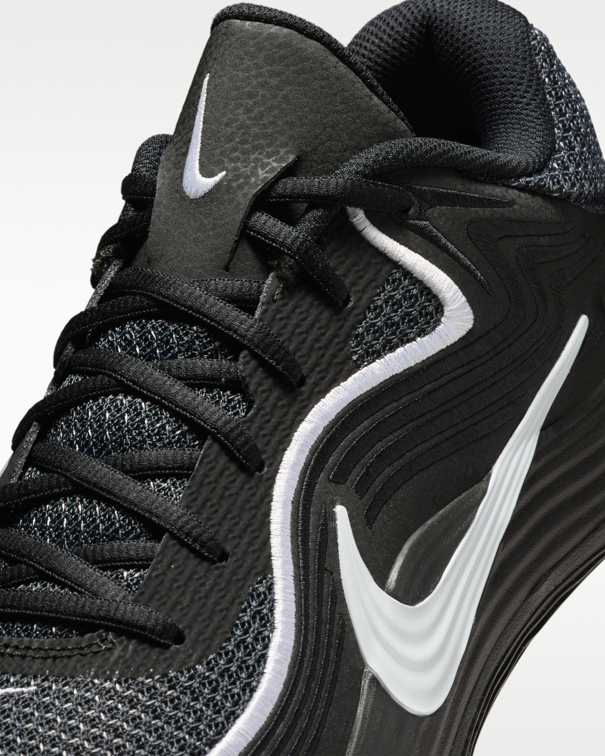 Кросівки Nike PRECISION 8 LOW IH1104-006
