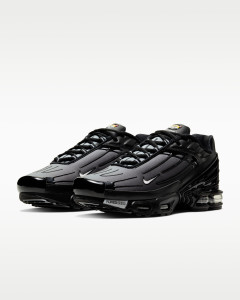 Кросівки Nike AIR MAX PLUS III CJ9684-002