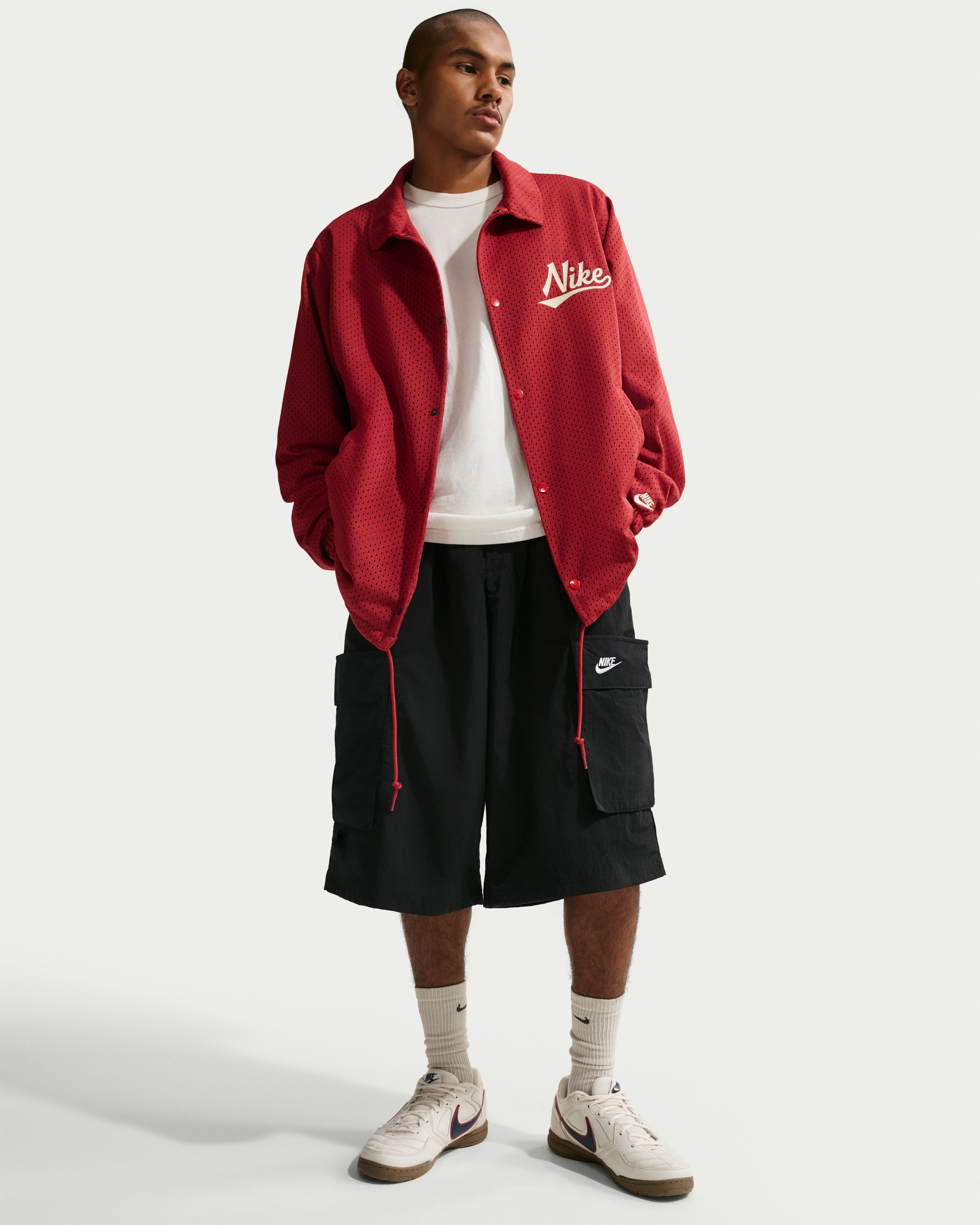 Шорти Nike M CLUB OS CARGO SHORT IF8542-010