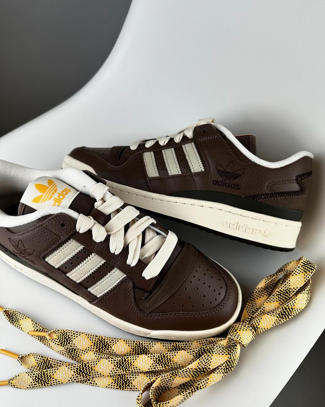 Кросівки Adidas Forum Low CL IE3689