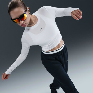 Футболка Nike W NSW CHLL KNT LS CRP HF5322-102