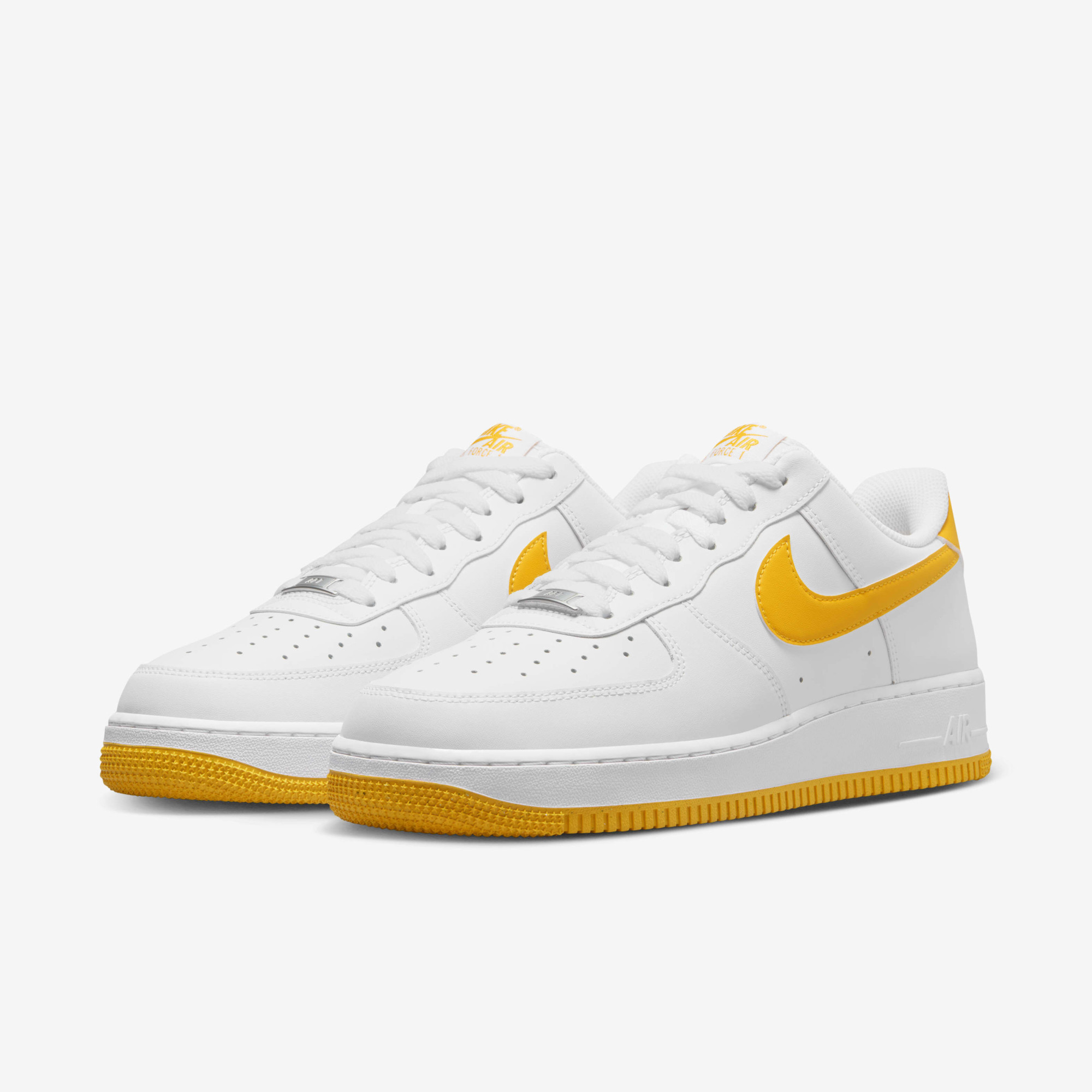 Кросівки Nike Air Force 1 `07 FJ4146-105