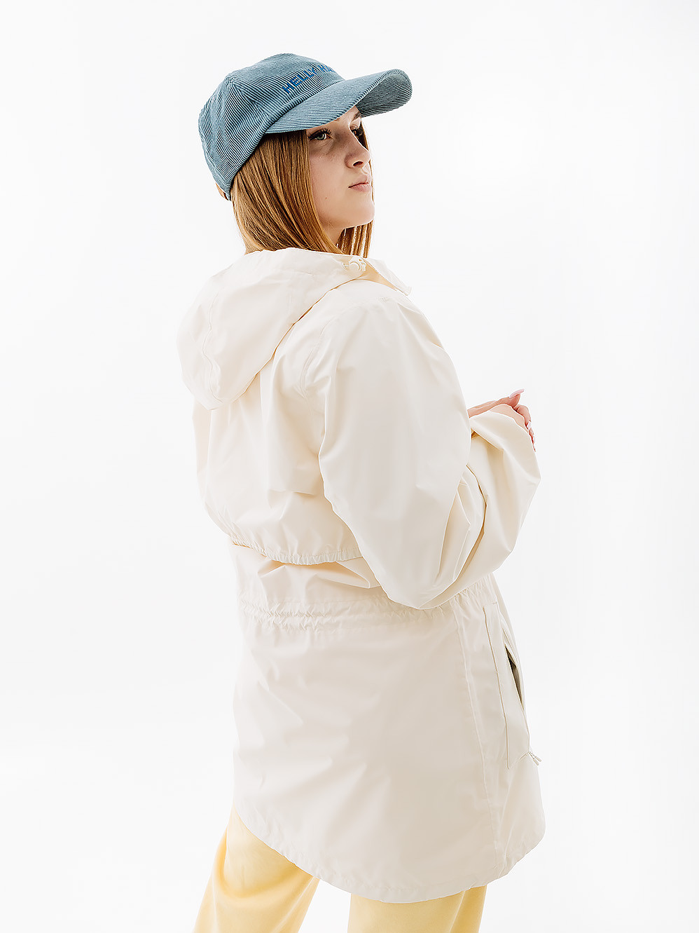 Куртка HELLY HANSEN W ESSENCE MID RAIN COAT 53971-047