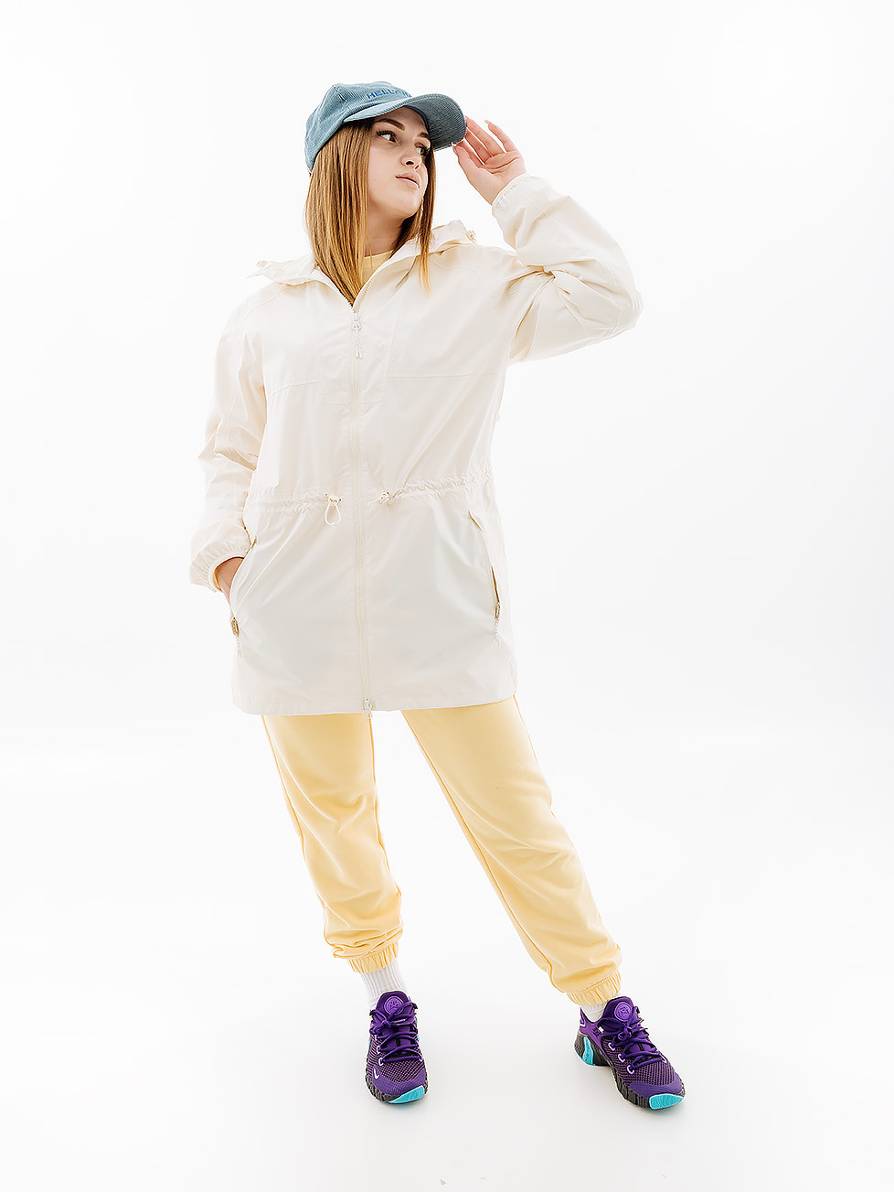 Куртка HELLY HANSEN W ESSENCE MID RAIN COAT 53971-047