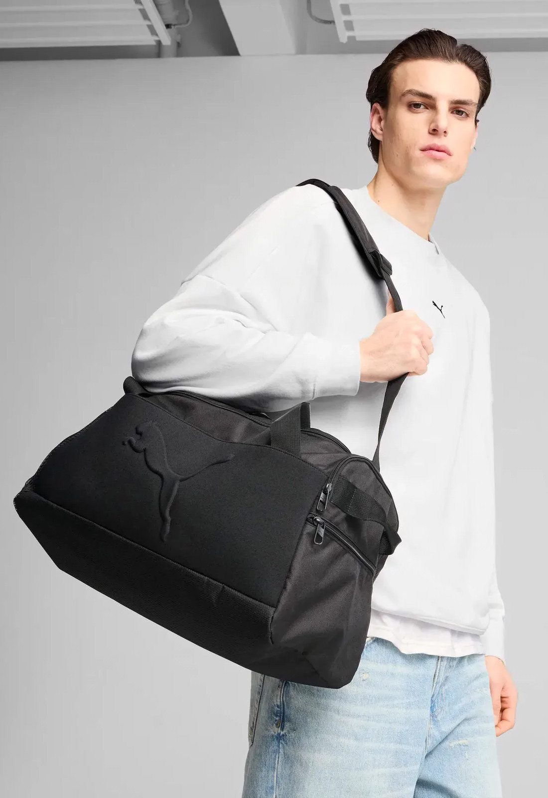 Сумка Puma BUZZ Small Sports Bag 35L чорний Уні 51x25x28 см 091158-01