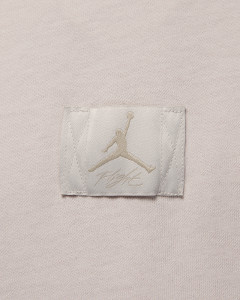 Футболка Jordan Essentials (бежева) HQ8938-104