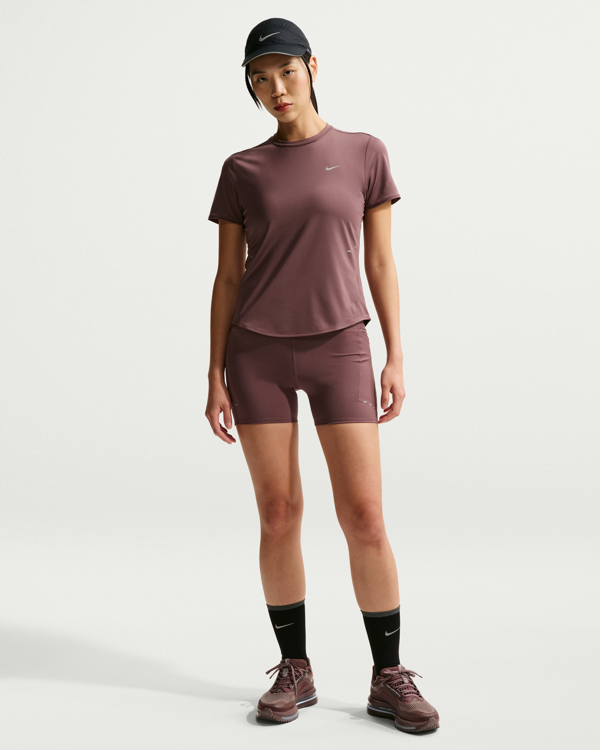 Шорти Nike W DF SWIFT HR 4IN SHORT HJ2258-502