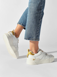 Кросівки Lacoste L002 745CFA0032216 745CFA0032216