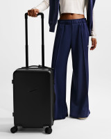 Валіза Nike 22IN HARDSHELL LUGGAGE HV8584-010