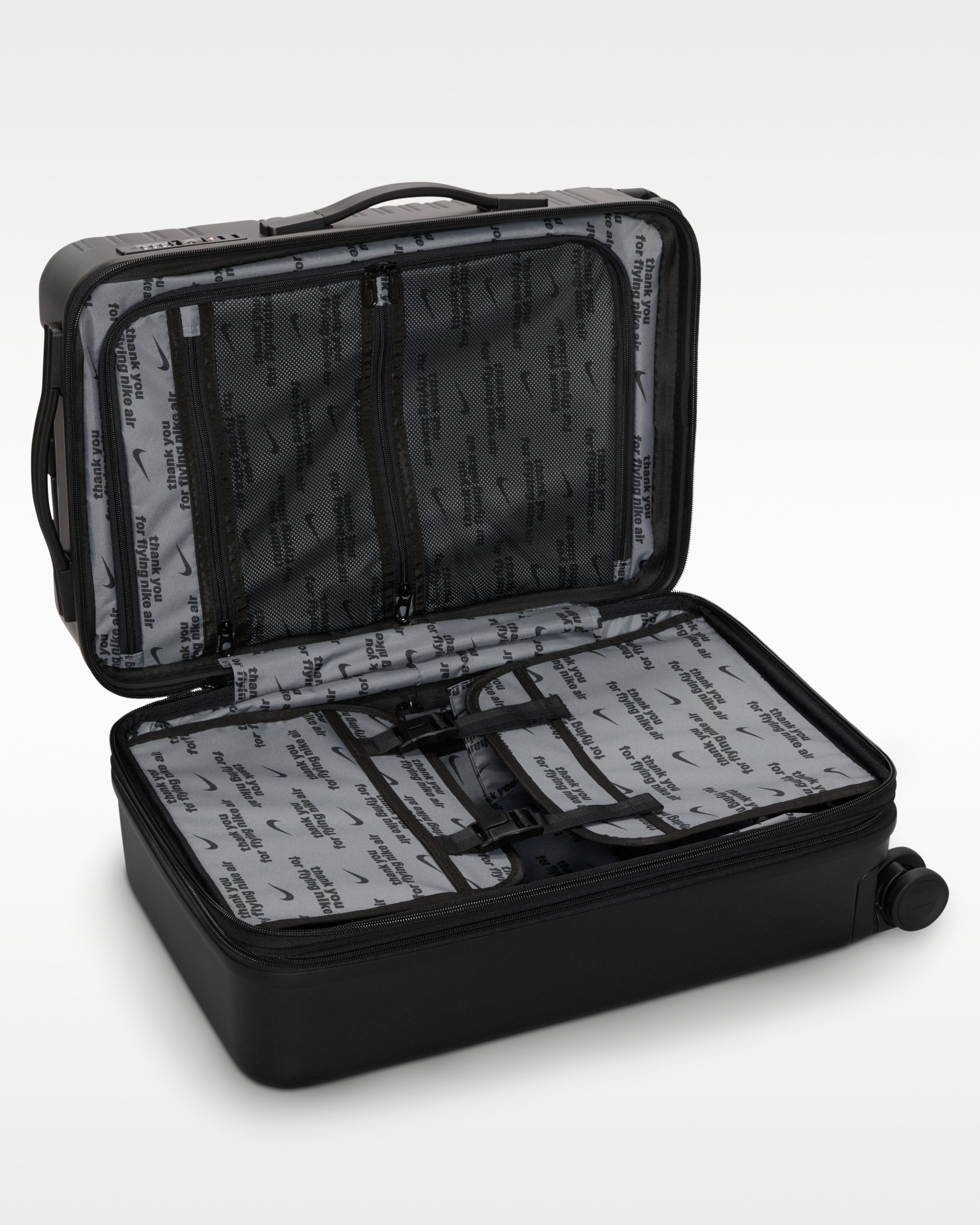 Валіза Nike 22IN HARDSHELL LUGGAGE HV8584-010