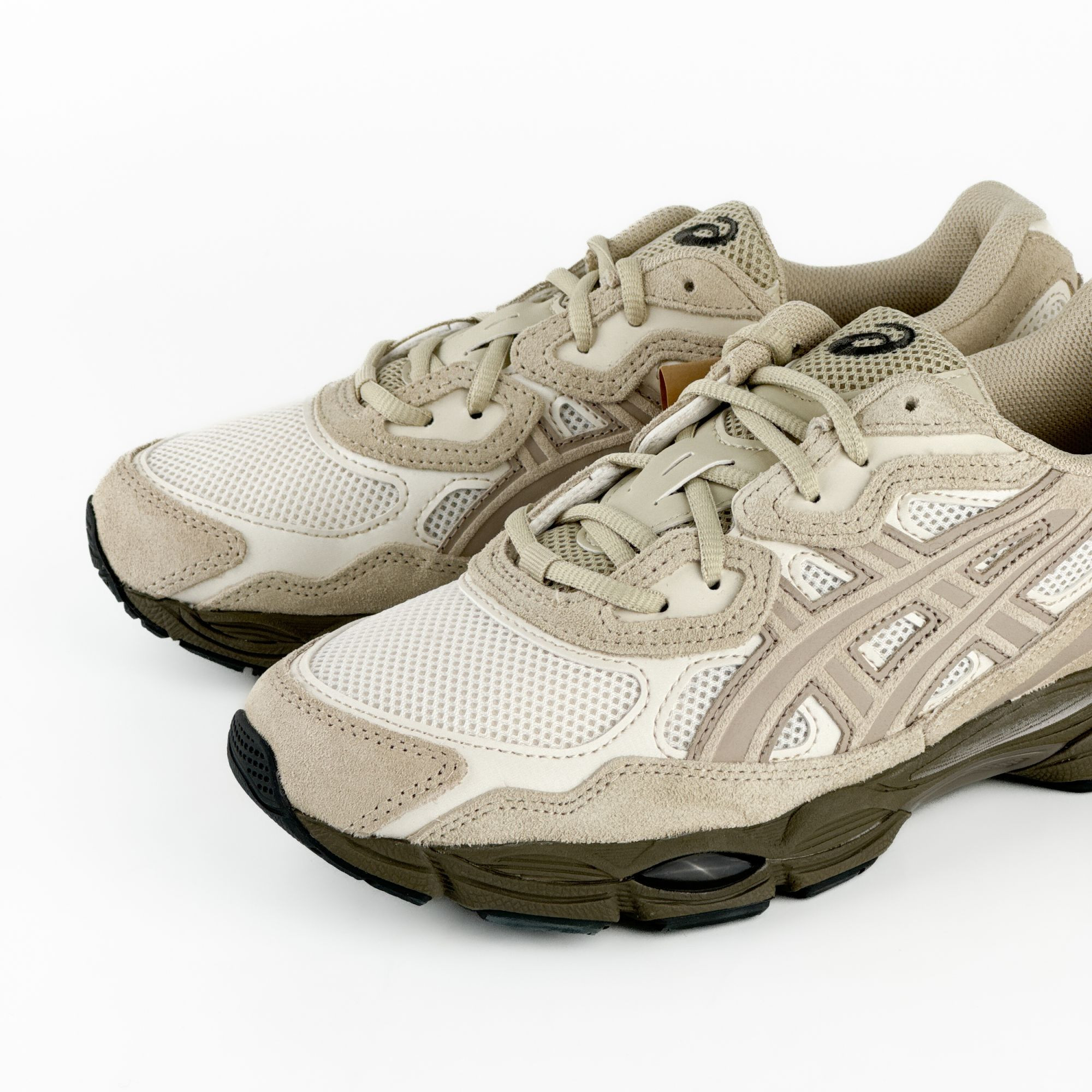 Кросівки чоловічі Asics Gel-Nyc Beige 1203A383-105 40 1203A383-105