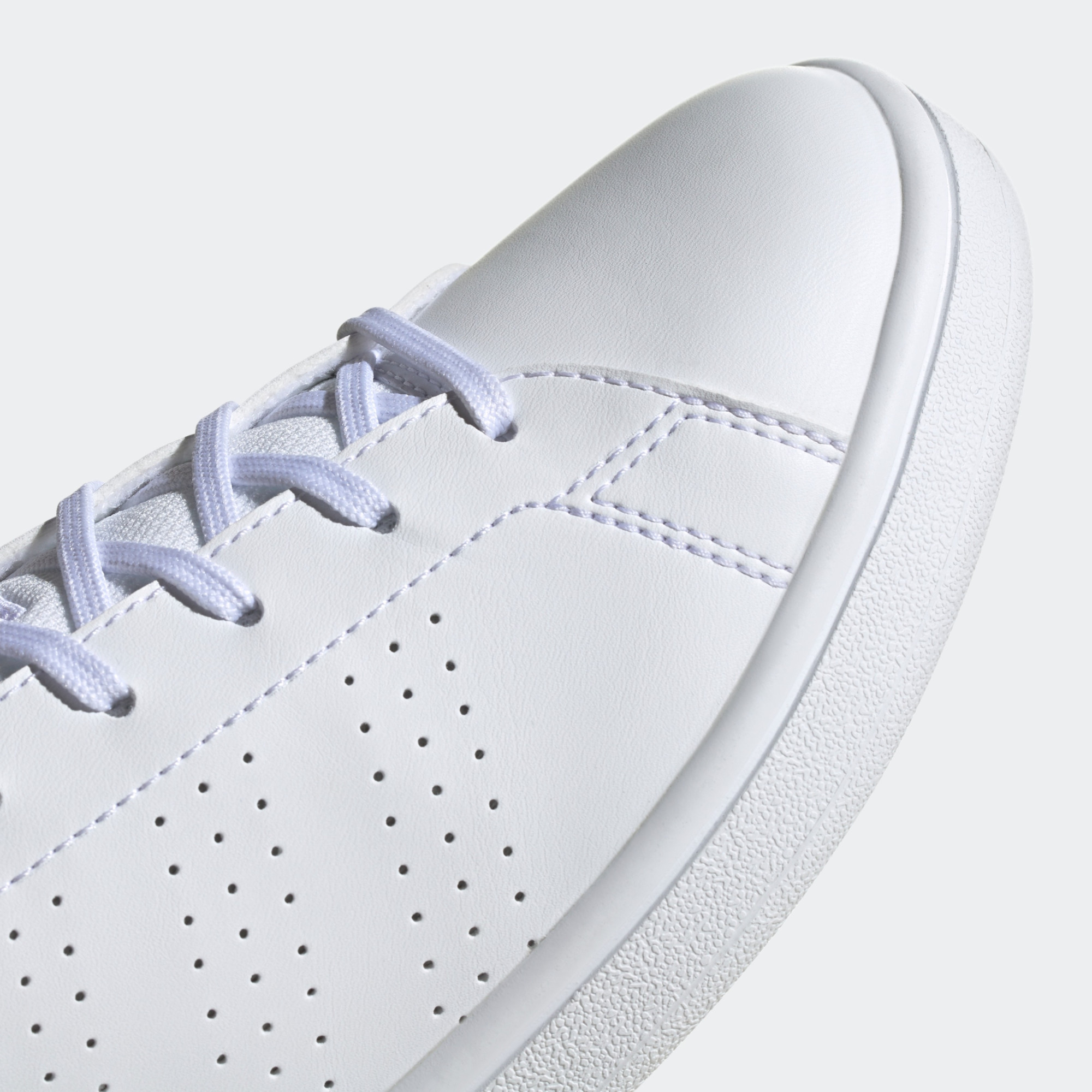 Кросівки Adidas Advantage Base EE7510
