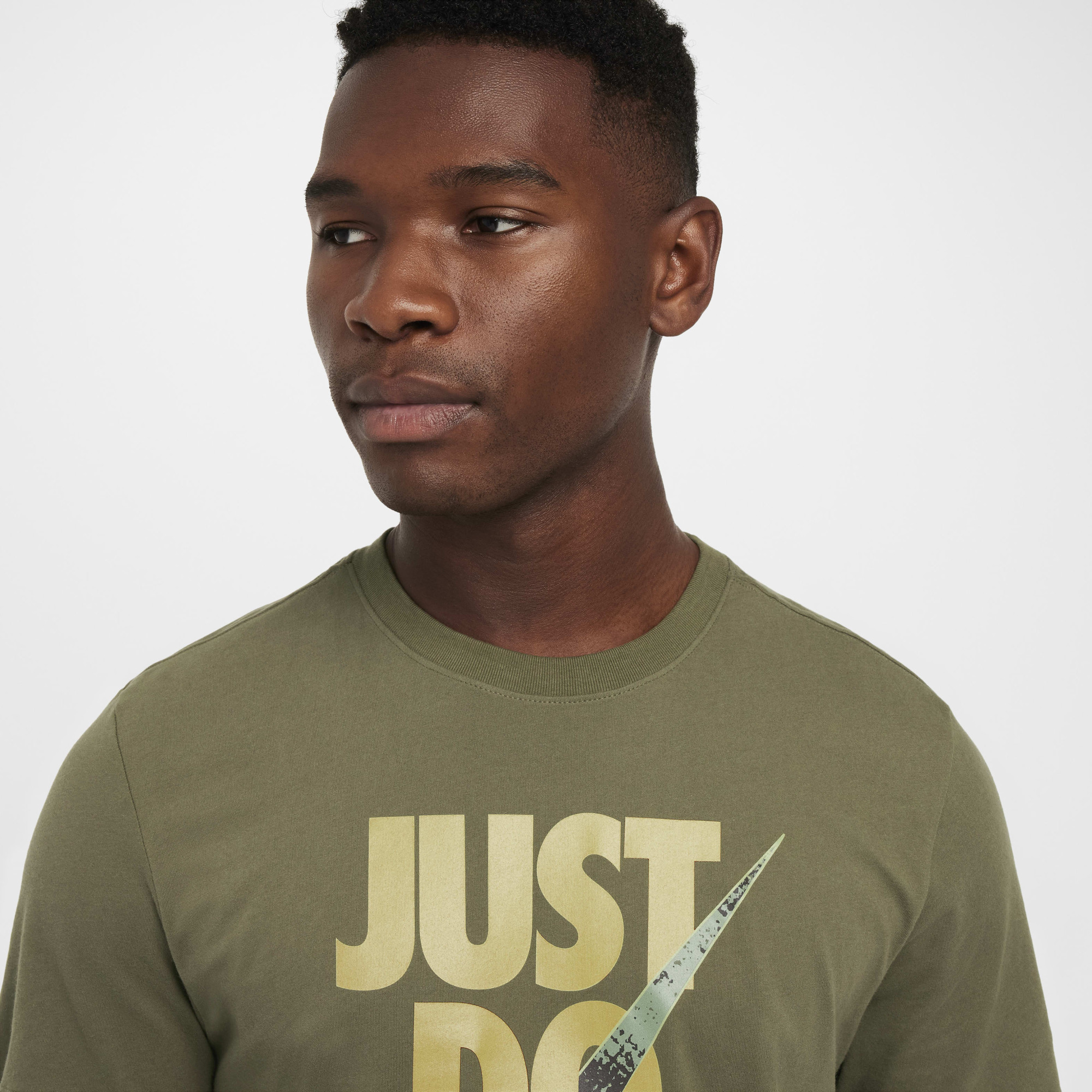 Футболка чоловіча Nike Df Ss Camo Jdi Olive HF6139-222