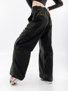 Штани Nike W NSW WVN OS PANT HR SW FJ4934-010