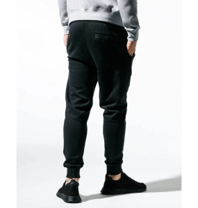 Штани 826431-010 Nike 826431-010