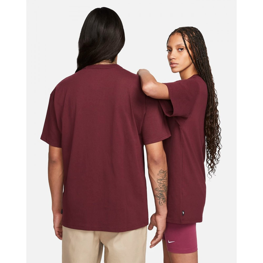 Футболка Nike Sportswear Premium Essentials DO7392-681