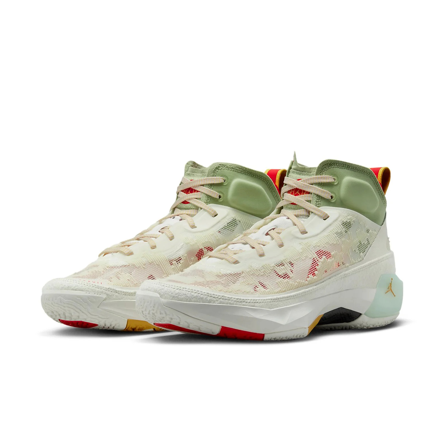 Кросівки чоловічі Jordan 37 'Year Of The Rabbit' 43 FB8946-100