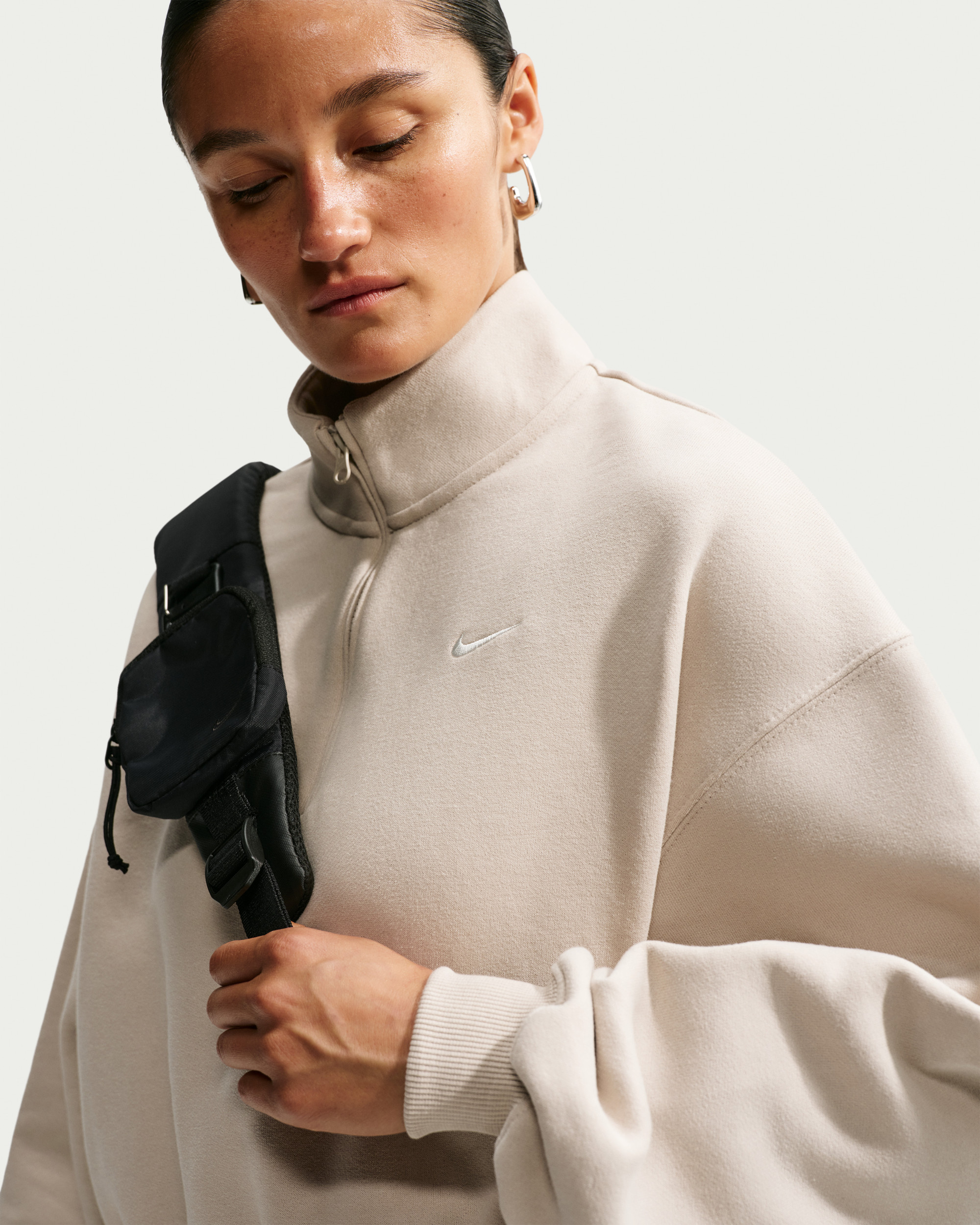 Толстовка Nike W STDO FLC MW OS CROP QZ IM8501-236