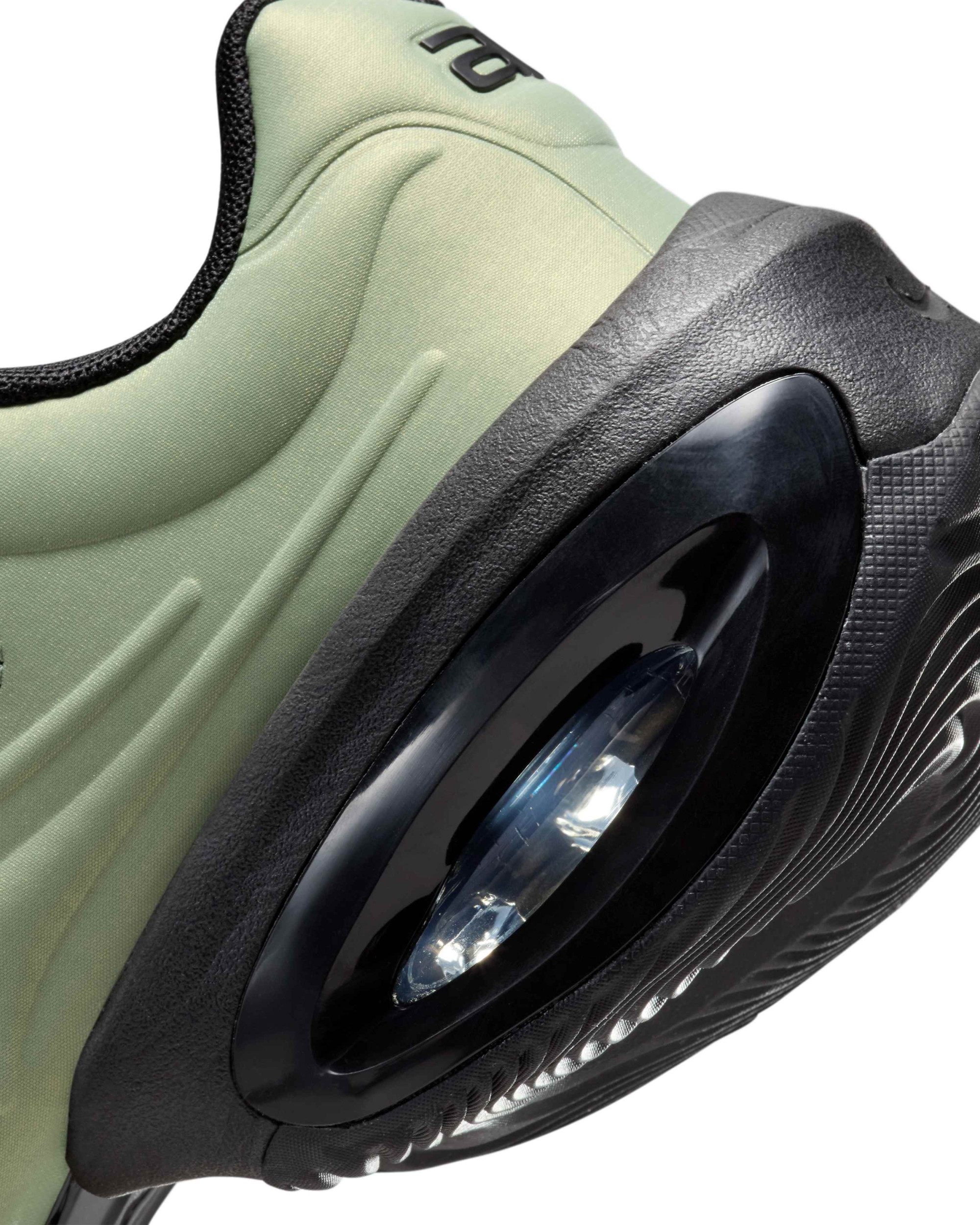 Кросівки Nike W Air Max Muse 'Oil Green' FV1920-002