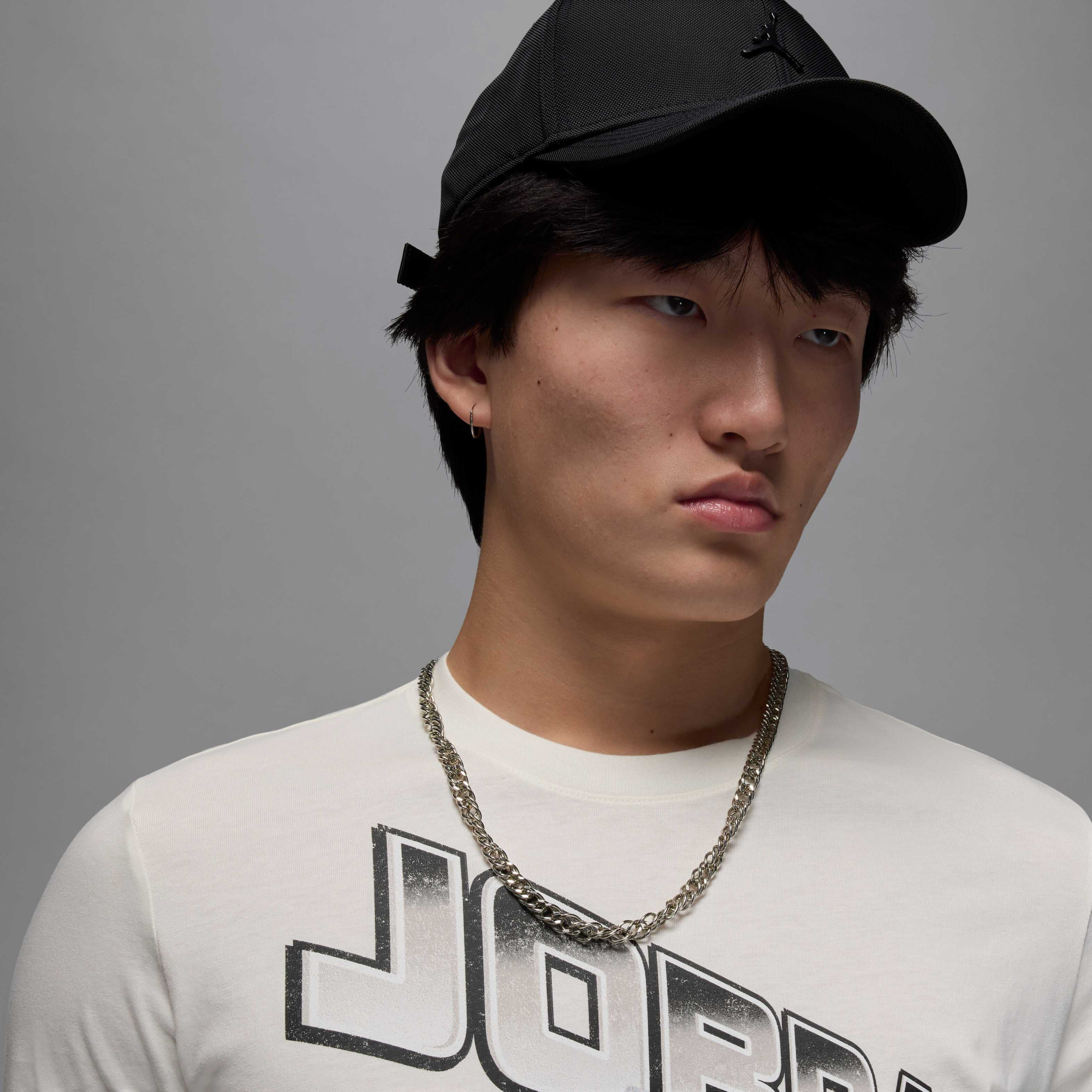 Футболка чоловіча Nike Brand Car Ss Crew White IB7351-133